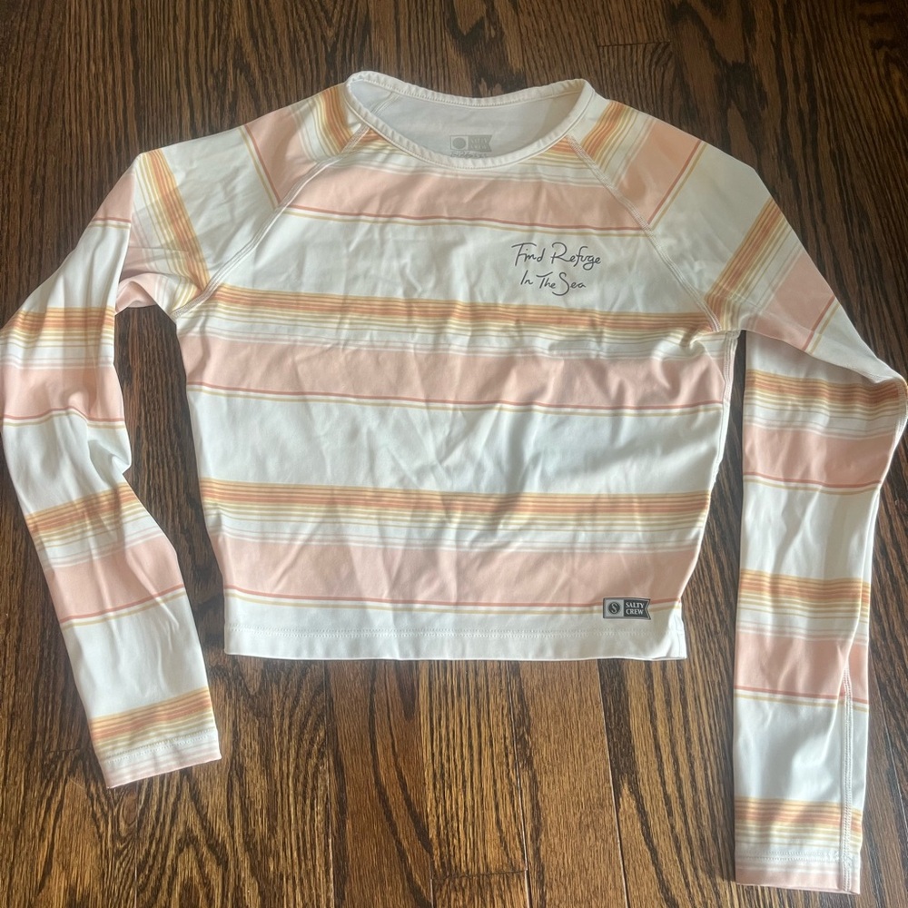 Stripped long sleeves swim shirt